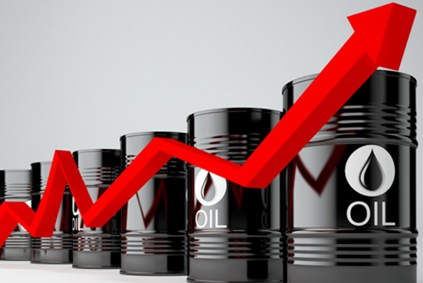 ترس از تشدید تنش‌ها در خاورمیانه قیمت نفت را افزایش داد