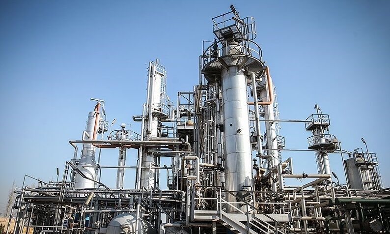 رشد ۱۸درصدی فروش صادراتی شرکت نفت سپاهان، فروش صادراتی شرکت نفت سپاهان در پنج‌ماه نخست امسال نسبت به دوره مشابه پارسال با رشد ۱۸درصدی همراه بوده است.