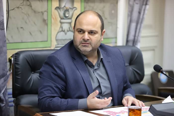 به گزارش خبرانرژی: رضا رسولی، شهردار رضوانشهر با اشاره به برگزاری آئین آغاز به کار کانون فعالان اقتصادی ایران با حضور رئیس‌جمهور اظهار کرد: بنده یکی از سخنان حوزه شهری بودم که باتوجه‌به محوریت اقتصادی برنامه باید ظرفیت‌های گیلان و منطقه‌ای با ارائه یک برنامه کاربردی و عملیاتی مطرح می‌شد.