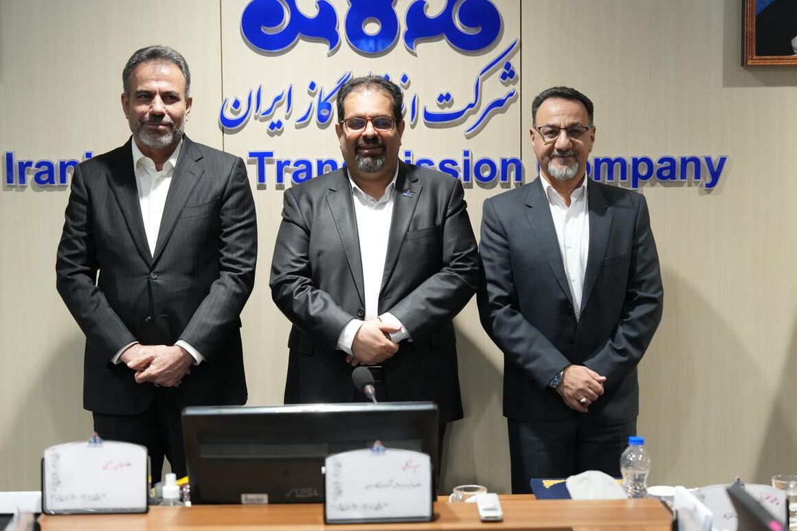 باید به دانش فنی تعمیرات اساسی توربین‌های گازی دست یابیم، معاون وزیر نفت در امور گاز با بیان اینکه شرکت انتقال گاز، شرکتی با اصالت و استخوان‌دار است که نیروهای آن خوشنام، اما گمنام هستند، گفت: نیروهای پرتلاش این شرکت با تکیه بر دانش و توانمندی خود توانسته‌اند پرچم این شرکت را بالا نگاه دارند و گاز طبیعی را به‌صورت پایدار منتقل کنند.