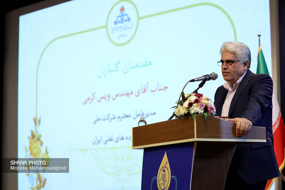 تحویل بیش از ۹ میلیارد لیتر سوخت مایع به نیروگاه‌های کشور، مدیرعامل شرکت ملی پخش فرآورده‌های نفتی ایران با بیان اینکه در مجموع ۹ میلیارد و ۷۰۰ میلیون لیتر سوخت مایع در هفت ماه امسال به نیروگاه‌های کشور تحویل شد، اظهار کرد: این رقم نسبت به مدت مشابه پارسال ۳۸ درصد افزایش یافته است و پیش‌بینی می‌کنیم تا پایان سال ۱۰ میلیارد لیتر سوخت مایع دیگر به نیروگاه‌های کشور تحویل دهیم.