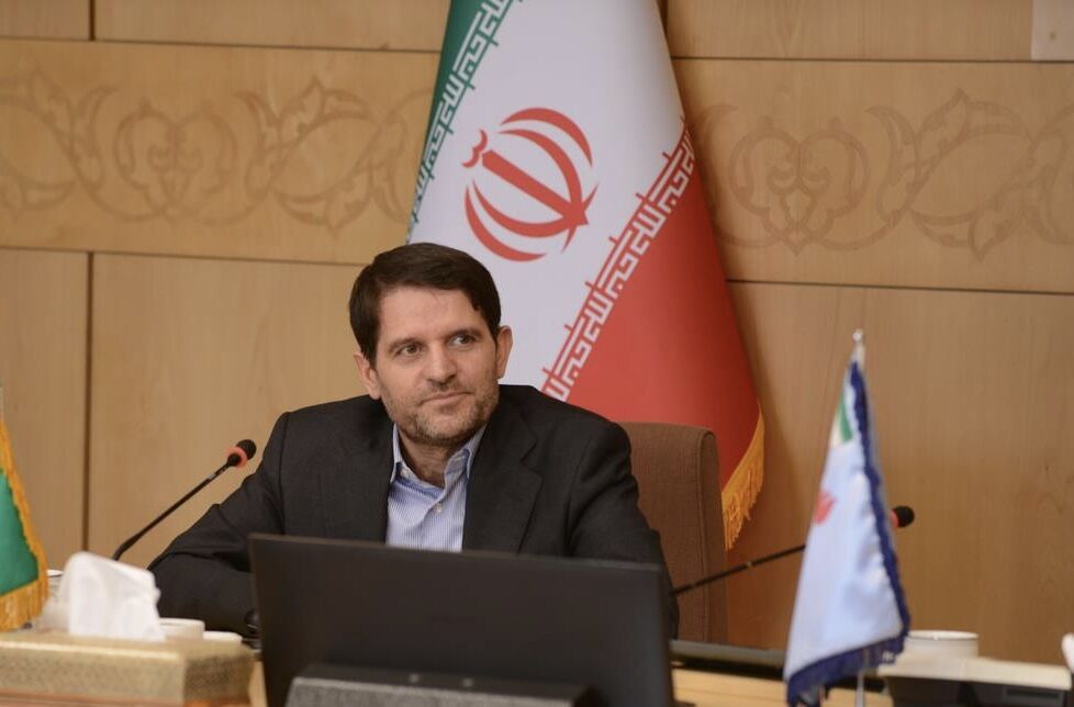 تسریع در تکمیل طرح‌های پتروشیمی، کلید بهبود تراز تجاری کشور است، سرپرست شرکت ملی صنایع پتروشیمی، تسریع تکمیل طرح‌های نیمه‌تمام صنعت پتروشیمی را از اولویت‌های اصلی وزارت نفت برشمرد و گفت: کلید توسعه و افزایش تراز تجاری و صادرات در بهره‌برداری به‌موقع از طرح‌های پتروشیمی است.