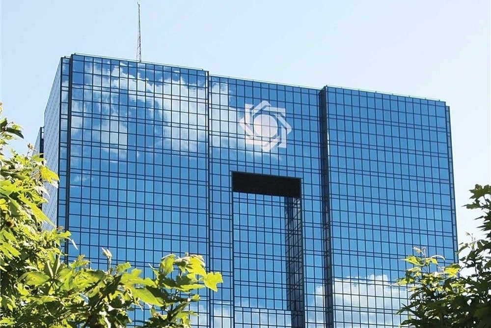 به گزارش خبرانرژی، خبرهای دریافتی بیانگر آن است که رئیس جمهوری به محض ورود به کشور از قطر دستور ویژه‌ای برای مداخله و مراقبت در بازارها صادر کرد که طی این دستور، عبدالناصر همتی، وزیر اقتصاد و محمدرضا فرزین، رئیس‌کل بانک مرکزی مامور مراقبت و ورود به بازارها شدند.