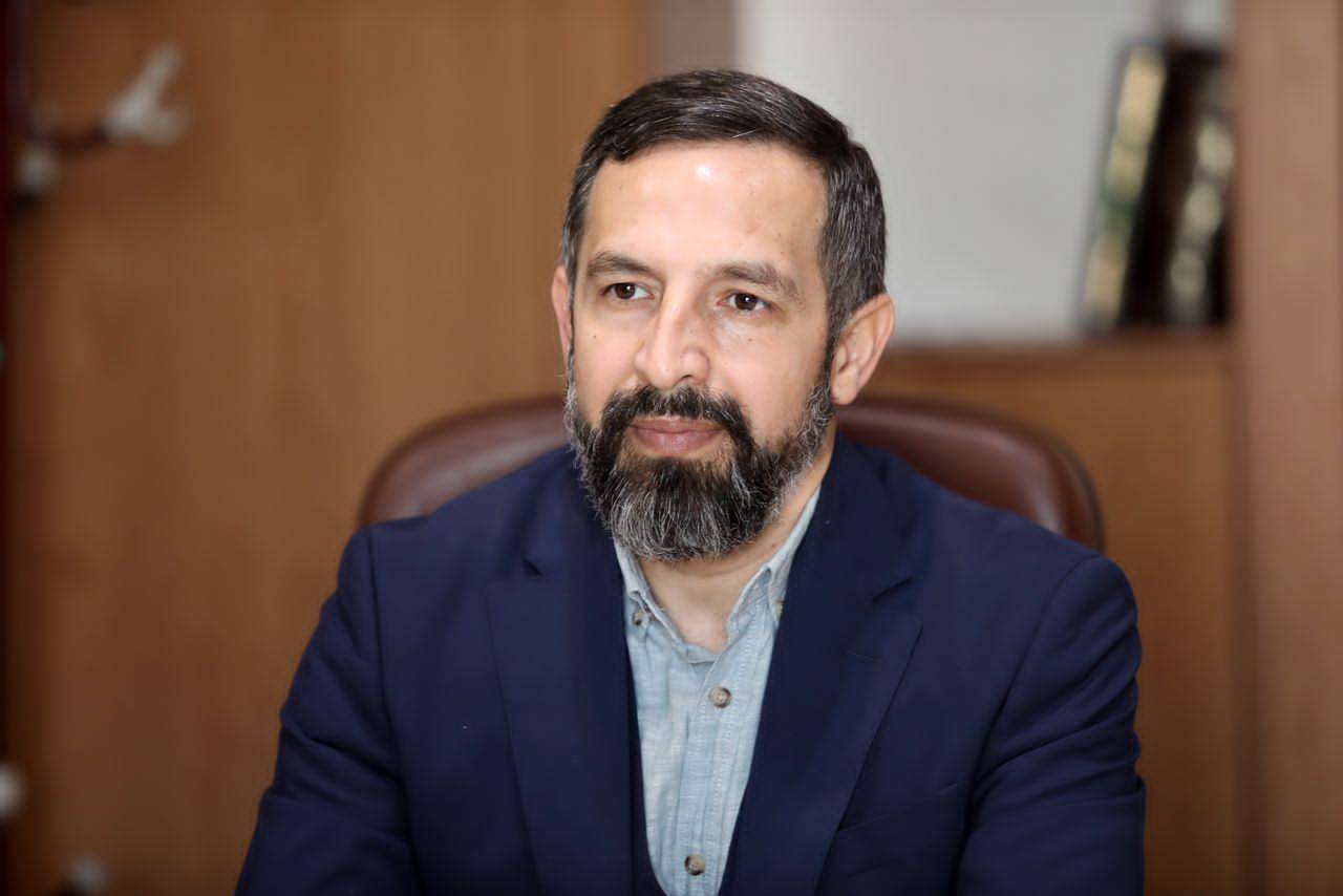 به گزارش خبرانرژی به نقل از روستانیوز، رضا فتوحی مشاور وزیر جهاد کشاورزی و مجری کشاورزی فراسرزمینی در حکمی ولی‌اله آقایارزاده را به عنوان مشاور عالی خود در امور اقتصادی کشاورزی فراسرزمینی منصوب کرد.