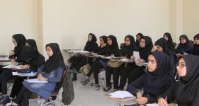 برگزاری کلاس‌های آمادگی کنکور در جزیره خارک، شرکت پایانه‌های نفتی ایران با هدف ارتقای سطح علمی دانش‌آموزان مقطع متوسطه دوم جزیره خارک، کلاس‌های تقویتی دبیرستان و آمادگی کنکور در قالب مسئولیت‌های اجتماعی این شرکت برگزار می‌کند.