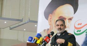 به گزارش خبرانرژی به نقل از بندر و دریا، امیر دریادار شهرام ایرانی، فرمانده نیروی دریایی راهبردی ارتش جمهوری اسلامی ایران در نشست خبری صبح روز شنبه (۳ آذر) که به مناسبت هفتم آذرماه روز نیروی دریایی برگزار شد، گفت: نیروی دریایی تنها پس از ۶۷ روز پس از جنگ تحمیلی توانست شاهرگ دفاعی دشمن را در زمان دفاع مقدس قطع کند تا جایی که مدیریت جنگ را بر عهده گرفتیم. امروز نیز فرزندان مردم در نیروی دریایی ارتش توانسته اند در حوزه مقابله با تحریم و در مسیر پیشرفت ایران گام بردارند. ایران قوی با کمک جوانان نخبه محقق خواهد شد.