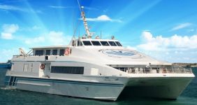 به گزارش خبرانرژی، سامانه خرید آنلاین بلیت شرکت کشتیرانی والفجر به آدرس https://eticket.valfajr.ir در جهت تسهیل سفرهای دریایی و گردشگری راهاندازی شده و این امکان را به مسافران میدهد تا علاوه بر مشاهده نوع بلیت و قیمت آن، تاریخ و ساعت حرکت شناور، امکان استراد آنلاین بلیت و همچنین برنامه سفرها در روزهای قبل و بعد را مشاهده کرده تا در مناسبترین زمان بلیت سفر خود را خریداری کنند.