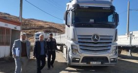 واریز ۷ هزار میلیارد ریال به خزانه از فروش مرزی سوخت میاندوآب، سرپرست شرکت ملی پخش فرآورده‌های نفتی منطقه میاندوآب گفت: فروش فرآورده‌های بنزین و نفت‌گاز در جایگاه‌های مرزی این منطقه به بیش از ۷ هزار میلیارد ریال در هفت ماهه امسال رسید.