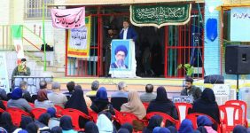 کمک ۱۲ میلیارد ریالی پالایشگاه نفت تهران برای بهسازی یک مدرسه، مدیرعامل شرکت پالایش نفت تهران گفت: هنرستان دخترانه کار و دانش امام موسی کاظم (ع) کرج با ظرفیت ۶۰۰ دانش‌آموز به همت این شرکت همسو با مسئولیت‌های اجتماعی برای سال تحصیلی‌جاری با ۱۲ میلیارد ریال بهسازی و بهینه‌سازی شد.