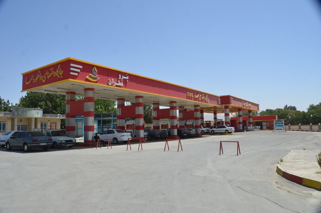 اجرای کامل طرح کهاب در ۳ شهرستان منطقه لرستان، مدیر شرکت ملی پخش فرآورده‌های نفتی منطقه لرستان اظهار کرد: شهرستان‌های بروجرد، پلدختر و الیگودرز در لرستان به طرح کهاب مجهز شدند.