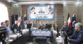 تأمین و توزیع فرآورده‌های نفتی باید به‌موقع انجام شود، سرپرست شرکت ملی پخش فرآورده‌های نفتی منطقه میاندوآب اظهار کرد: تأمین و توزیع فرآورده‌های نفتی به مصرف‌کنندگان، جایگاه‌های عرضه فرآورده‌های نفتی و خانوارهای مصرف‌کننده نفت سفید باید به‌موقع از مبادی تعیین‌شده انجام شود.