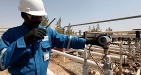 دولت عراق پروژه ساخت یک خط لوله انتقال نفت را تصویب کرد، دولت مرکزی عراق پروژه بیش از ۴ میلیارد دلاری ساخت یک خط لوله انتقال نفت به مناطق مرکزی و جنوبی این کشور را تصویب کرد.