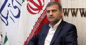 به گزارش خبرانرژی به نقل از مهر، احمد مرادی عصر یکشنبه در نشست توسعه دریا محور استان هرمزگان، اظهار کرد: اقتصاد دریامحور یکی از مهم‌ترین بخش‌های توسعه در کشور است و باید در آن به حمل و نقل دریایی، صید و صیادی و گردشگری به صورت ویژه توجه شود.