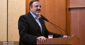 به گزارش خبرانرژی به نقل از شرکت بهره‌برداری نفت و گاز گچساران، مجید بوجارزاده روز (۹ بهمن) در آیین تجلیل از ۳۰۰ بازنشسته صنعت نفت این شهرستان طی تماسی تلفنی ضمن تقدیر و تشکر از برگزارکنندگان این جشن و آرزوی موفقیت، پیام تبریک و سلام وزیر نفت را ابلاغ کرد.