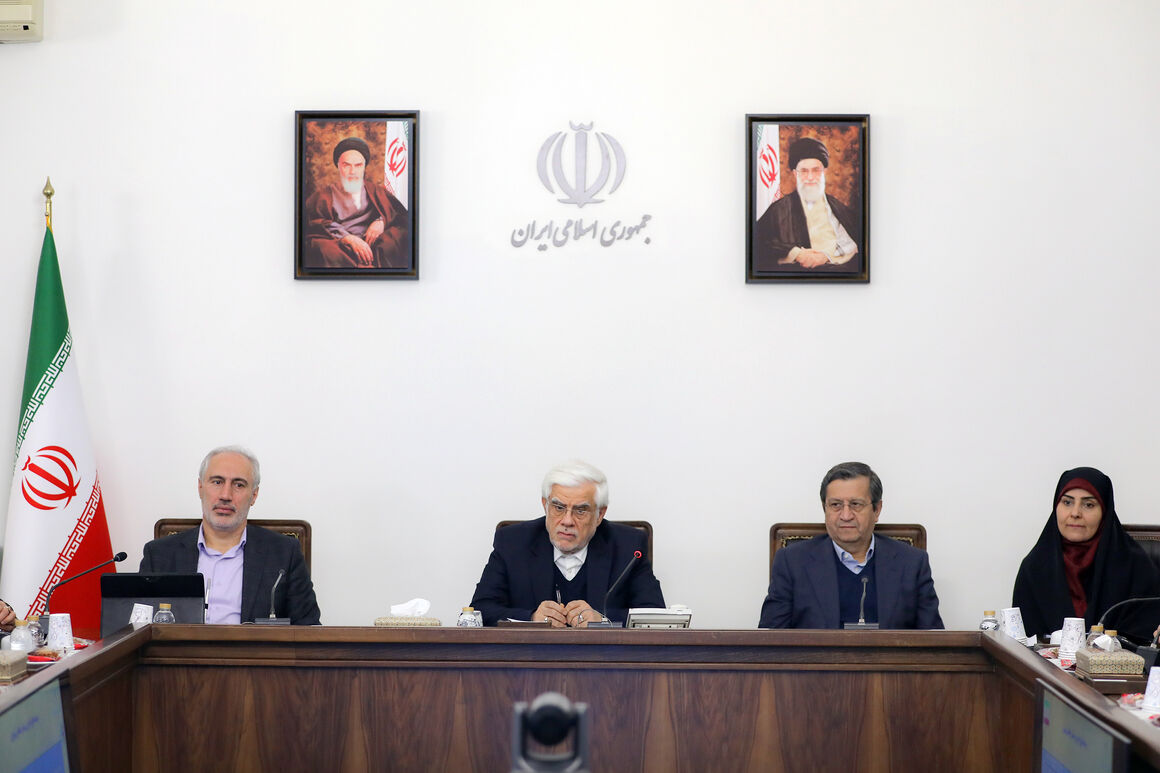 برنامه بهبود ناترازی انرژی در حوزه گاز ارائه شد، نشست شورای‌ عالی راهبری برنامه هفتم توسعه به ریاست معاون اول رئیس‌جمهوری برگزار و موضوعات فصل توسعه مسکن و برنامه‌های بهبود ناترازی انرژی در حوزه گاز بررسی شد.