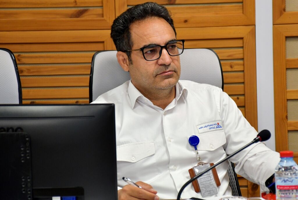 تولید ۲۲۰ هزار بشکه میعانات گازی در پالایشگاه چهارم پارس جنوبی، مدیر پالایشگاه چهارم پارس جنوبی گفت: با استفاده از دانش نوآورانه و استفاده ۱۰۰ درصدی از کالاهای ایرانی در ۹ ماهه امسال بیش از ۲۲۰ هزار بشکه میعانات گازی در پالایشگاه چهارم پارس جنوبی به ثبت رسید.