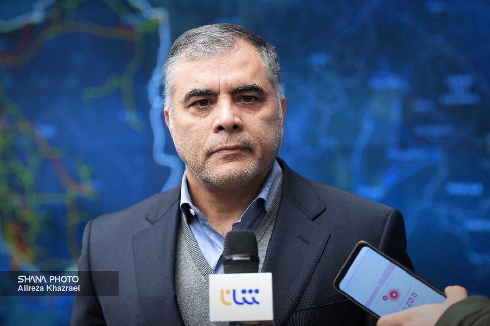 روشن شدن وضع قاچاق سوخت یک مطالبه عمومی است، وزیر نفت با تأکید بر اینکه روشن شدن وضع قاچاق سوخت در کشور یک مطالبه عمومی است، گفت: ما هم وظیفه داریم در کنار سایر دستگاه‌هایی که مسئولیت پیگیری قاچاق را دارند برای رفع این موضوع کمک کنیم.