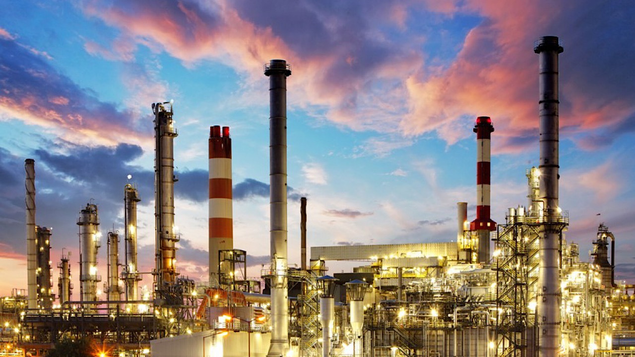 سردرگمی بازار به دلیل عدم اجرای مصوبه ستاد تنظیم در حوزه نرخ خوراک، رییس انجمن پالایشگاههای روغن سازی ایران گفت : عدم اجرا و تمکین مصوبه ستاد تنظیم بازار در مورد اصلاح فرمول خوراک ( لوبکات ) که پس از سالها و بر اساس یک تصمیم کارشناسی و درست انجام شده جای تاسف دارد.