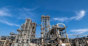 آتش‌سوزی انبار ضایعات پتروشیمی مارون مهار شد، سخنگوی شرایط اضطراری منطقه ویژه اقتصادی پتروشیمی از مهار آتش‌سوزی انبار ضایعات شرکت پتروشیمی مارون خبر داد.