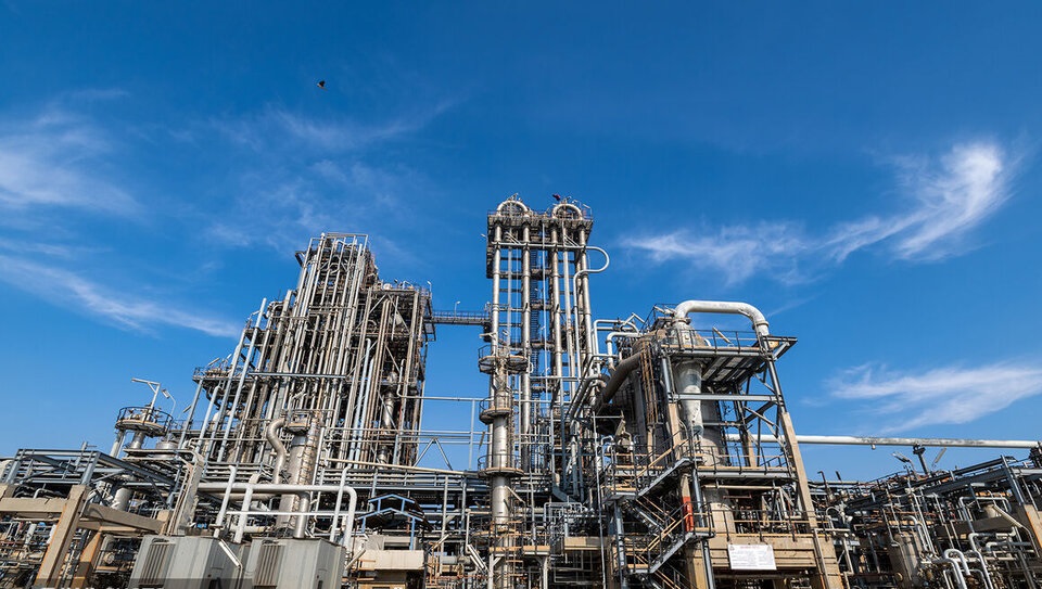 آتش‌سوزی انبار ضایعات پتروشیمی مارون مهار شد، سخنگوی شرایط اضطراری منطقه ویژه اقتصادی پتروشیمی از مهار آتش‌سوزی انبار ضایعات شرکت پتروشیمی مارون خبر داد.