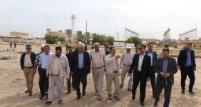 اتصال نیروگاه سیکل ترکیبی «ایسین» به خط لوله فرآورده‌های نفتی منطقه خلیج‌فارس، مدیر شرکت خطوط لوله و مخابرات نفت منطقه خلیج‌فارس، از اتصال نیروگاه سیکل ترکیبی «ایسین» به خط لوله فرآورده‌های نفتی منطقه خلیج‌فارس خبر داد و اظهار کرد: این اقدام سبب حذف سوخت‌رسانی به‌وسیله تانکرها و نفتکش‌ها و ایجاد شرایط ایمن انتقال فرآورده‌ها می‌شود.