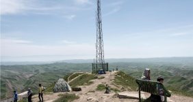 اتصال ٨٢٨ روستای بالای ۲۰ خانوار به اینترنت؛ از آغاز به‌کار دولت چهاردهم تاکنون، ۸۲۸ روستای بالای ۲۰ خانوار در کشور به اینترنت متصل شدند و تا پایان سال تعداد روستاها به هزار روستا خواهد رسید که تاکنون ۷۵۳ کیلومتر فیبرنوری در سراسر کشور کشیده شده که ۱۴۳ سایت و مرکز مخابراتی را تحت پوشش قرار داده است.