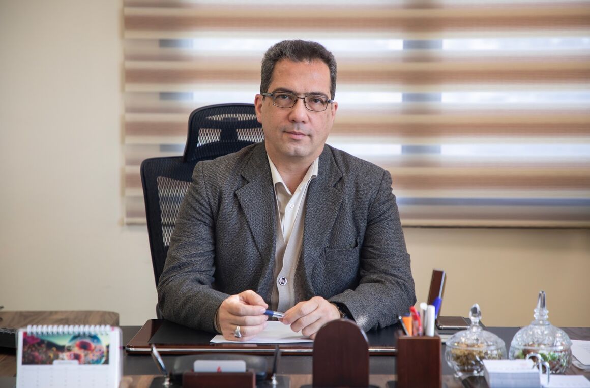 احداث کامل‌ترین پارک زنجیره متانول در طرح پتروشیمی مهتاب پارسیان، مدیرعامل شرکت پتروشیمی مهتاب پارسیان، این طرح را کامل‌ترین پارک تولید محصولات مشتق متانول دانست که با هدف تکمیل زنجیره متانول تولیدی در شرکت‌های تابع اجرا می‌شود.