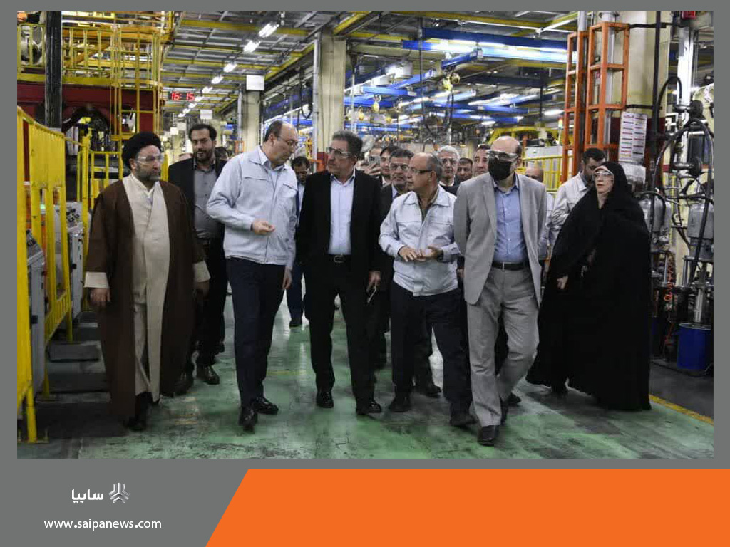 به گزارش خبرانرژی به نقل از سایپانیوز، علی علیزاده، رئیس کمیسیون صنایع و معادن مجلس شورای اسلامی، در حاشیه این بازدید با اشاره به ضرورت حمایت از تولید داخلی، اظهارداشت: امروز فرصتی فراهم شد تا از نزدیک با توانمندی‌های گروه خودروسازی سایپا آشنا شویم و نقطه‌نظرات مدیرعامل، اعضای هیات‌مدیره و مهندسان این مجموعه را بشنویم.