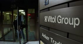 تقاضای جهانی نفت در ۲۰۴۰ به سطوح کنونی نزدیک خواهد بود، ویتول پیشبینی کرد که تقاضای جهانی نفت خام در سال ۲۰۴۰ میلادی نسبت به سطوح کنونی تغییر چندانی نمیکند.