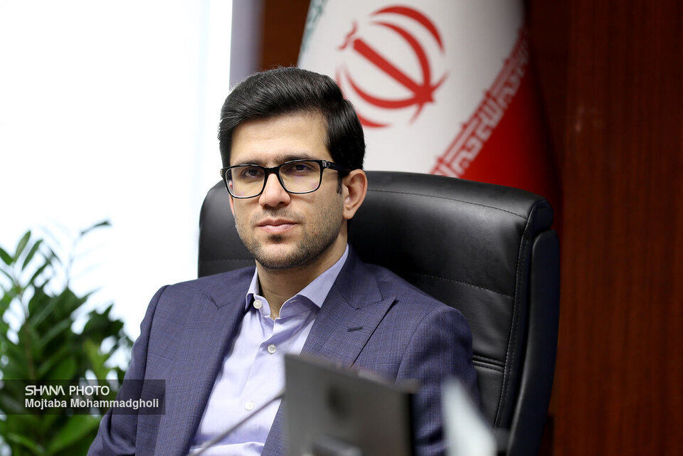 توسعه میدان‌های گازی، پالایشگاه ستاره خلیج‌فارس و جهش صنعت پتروشیمی؛ دستاوردهای انقلاب، مدیرعامل شرکت ملی پالایش و پخش فرآورده‌های نفتی ایران، توسعه میدان‌های گازی، جهش صنعت پتروشیمی و ساخت پالایشگاه ستاره خلیج‌فارس را مهم‌ترین دستاورد صنعت نفت در ۴۶ سال پس از پیروزی انقلاب برشمرد و بر اصلاح حکمرانی بخش انرژی تأکید کرد.