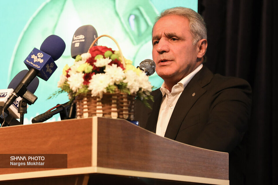 ضرورت افزایش حمایت از تولیدکنندگان خودروهای گازسوز، مدیرعامل شرکت خودروسازی زامیاد از تولید ۴۲۳ هزار خودروی سی‌ان‌جی‌ سوز در این شرکت خبر داد و خواستار حمایت بیشتر برای افزایش تولید شد.