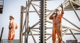 طرح‌های راهبردی آماده افتتاح نفت در آینده‌ای نزدیک؛ شرکت ملی نفت ایران در حوزه توسعه میدان‌های نفتی و گازی طرح‌های مهمی را در دست اجرا دارد و با توجه به اهمیت هریک از این طرح‌ها، برنامه‌ریزی توسعه‌ای خود را معطوف اجرای آنها ساخته است.