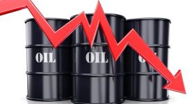 قیمت نفت خام آمریکا حدود ۲ درصد کاهش یافت، اعمال تعرفهها آمریکا بر واردات کالا از چین، قیمت نفت خام شاخص دابلیوتیآی آمریکا را حدود ۲ درصد کاهش داد.