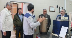 نقش کلیدی آزمایشگاه‌ها در کنترل کیفیت نفت؛ مدیرعامل شرکت پایانه‌های نفتی ایران با تمجید از توانمندی بالای آزمایشگاه‌های کنترل کیفیت این شرکت، گفت: این آزمایشگاه‌ها به‌عنوان مراکز معتبر سنجش کیفیت نفت خام و میعانات گازی، نقش کلیدی در ارتقای سطح خدمات فنی و تخصصی صنعت نفت کشور دارند.