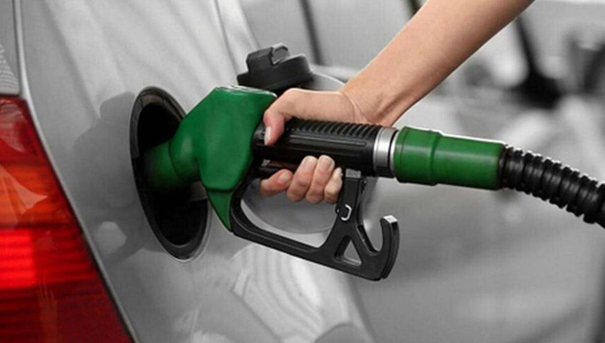 هنوز هیچ شرکتی موافقت اصولی برای تولید بنزین از متانول نگرفته است، مدیرعامل شرکت ملی صنایع پتروشیمی ایران گفت: تاکنون برای هیچ شرکتی موافقت اصولی در رابطه با تولید بنزین از متانول صادر نشده است.