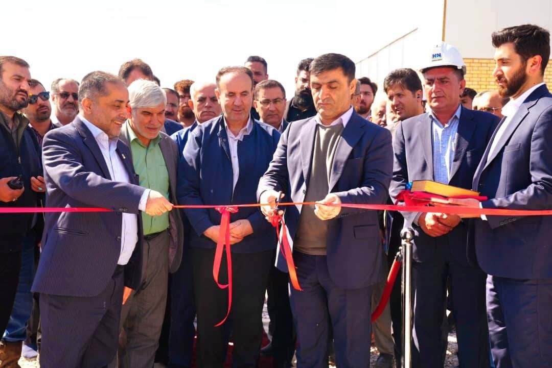 کاهش ۱۰ میلیون فوت‌مکعبی گازسوزی در نفت و گاز مارون؛ طرح جمع‌آوری گازهای ترش مجتمع صنعتی شماره ۵ شرکت بهره‌برداری نفت و گاز مارون همزمان با دهه مبارک فجر به بهره‌برداری رسید.