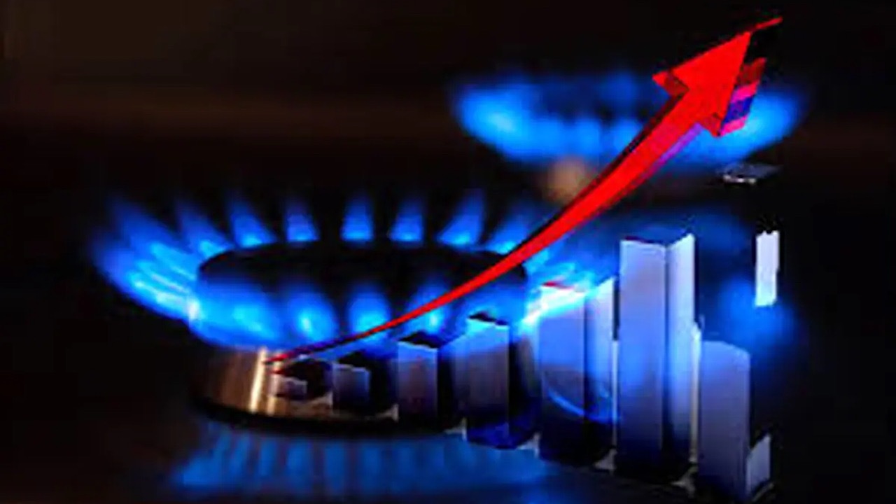 ۸۷۲ میلیون مترمکعب گاز شیرین به شبکه سراسری تحویل شد، سخنگوی شرکت ملی گاز ایران از تحویل ۸۷۲ میلیون مترمکعب گاز طبیعی به شبکه سراسری در روز جمعه ۱۹ بهمن خبر داد.