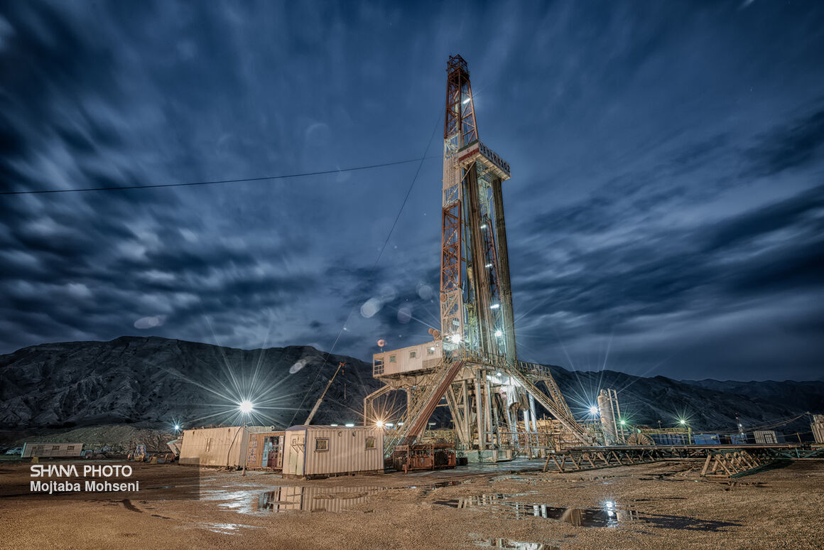 آمادگی شرکت ملی حفاری برای تقویت همکاری در پروژه‌های اکتشافی، مدیرعامل شرکت ملی حفاری ایران از آمادگی این شرکت برای توسعه همکاری‌ها با مدیریت اکتشاف شرکت ملی نفت ایران در زمینه حفاری چاه‌های اکتشافی و ارائه خدمات جانبی خبر داد و گفت: این همکاری‌ها می‌تواند به شتاب‌بخشی در اجرای پروژه‌های صنعت نفت کمک کند.