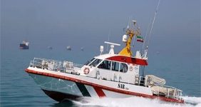 به گزارش خبرانرژی، محمدامین امانی با تبریک روزهای نوروز و اشاره به اقدامات صورت گرفته درخصوص ستاد تسهیلات سفرهای نوروزی، اظهار کرد: پیش از آغاز طرح نوروز، جلسات متعدد هماهنگی داخلی و بین‌دستگاهی از سوی اداره‌ بندر جاسک برگزار شده که حاصل آن کاهش مشکلات سال‌های گذشته، با انجام اقدامات مورد نیاز بوده است.