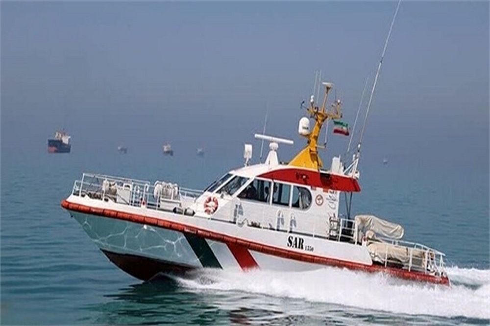 به گزارش خبرانرژی، محمدامین امانی با تبریک روزهای نوروز و اشاره به اقدامات صورت گرفته درخصوص ستاد تسهیلات سفرهای نوروزی، اظهار کرد: پیش از آغاز طرح نوروز، جلسات متعدد هماهنگی داخلی و بین‌دستگاهی از سوی اداره‌ بندر جاسک برگزار شده که حاصل آن کاهش مشکلات سال‌های گذشته، با انجام اقدامات مورد نیاز بوده است.