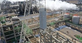 افزایش ظرفیت خالی صنعت پتروشیمی به 33 میلیون تن، مدیرعامل شرکت ملی صنایع پتروشیمی گفت: تداوم چالش فعلی تامین خوراک سبب می‌شود تا ظرفیت خالی این صنعت به ۳۰ میلیون متر مکعب برسد.