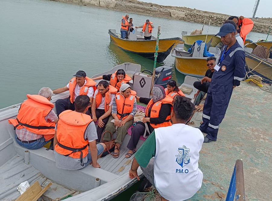 به گزارش خبرانرژی، شهاب‌الدین مرادی با اشاره به آخرین وضعیت بندر تیاب در روزهای نوروز اظهار کرد: در روزهای نوروز سال جاری استقبال قابل توجهی از سوی گردشگران از بندر تیاب و تالاب بین‌المللی رود شور و شیرین شده است.