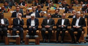 اختصاص 2 میلیارد دلار خط اعتباری برای خرید کالا از آفریقا؛ برای توسعه تجارت، باید تراز تجاری متوازن باشد و همان‌گونه که به صادرات کالا به آفریقا علاقه‌مندیم، باید برای خرید کالا و خدمات از آفریقا نیز تمایل نشان دهیم.