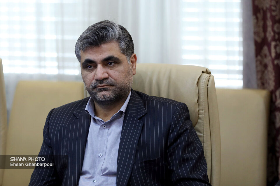 ایجاد امنیت سرمایه‌گذاری در حوزه بالادست نفت و گاز، عضو کمیسیون انرژی مجلس شورای اسلامی گفت: در شرایطی که ایران با چالش‌های متعددی در بخش انرژی مواجه است، ایجاد امنیت سرمایه‌گذاری در حوزه بالادست نفت و گاز یکی از اولویت‌های اساسی است.