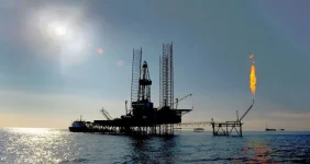 بازگشت سرمایه در بالادست صنعت نفت طولانی مدت است، یک کارشناس انرژی گفت:سرمایههای خرد برای سرمایه گذاریهایی کوتاه مدت صورت میگیرد در حالیکه بخش بالادستی به سرمایه گذاری دو دهه ای نیاز دارد.