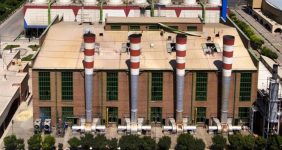 برق تولیدی نیروگاه طرشت معادل مصرف ۶۰۰۰ خانه، پیشبینی ناترازی ۳۰ هزار مگاواتی در تابستان ۱۴۰۳، زنگ خطر خاموشیها را به صدا درآورده و باعث شده تا برنامههای تعمیراتی نیروگاههای کشور با سرعت و حساسیت بیشتری دنبال شود. نیروگاه طرشت بهعنوان یکی از قدیمیترین نیروگاههای پایتخت، با اجرای پروژههای نوسازی و تعمیرات گسترده، در تلاش برای آمادهسازی خود برای روزهای پیک مصرف است.