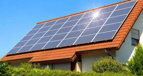 برق خورشیدی خانه های مسکونی خریداری می‌شود، مجری توسعه نیروگاههای خورشیدی توانیر از فراهم شدن امکان نصب سامانه‌های خورشیدی روی پشت بام منازل مسکونی و خرید تضمینی برق تولیدی در مقاطع ماهانه از شهروندان خبر داد.