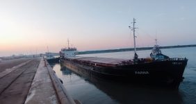 به گزارش خبرانرژی، شرکت مهندسی و خدمات دریایی نگین سبز خاورمیانه در راستای عمل به تعهدات خود در حوزه پایلوتیج بنادر شمالی کشور، در حال آماده‌سازی مقدمات برگزاری نخستین سمینار سالانه راهنمایان با شعار «راهنمایی ایمن و تخصصی کشتی‌ها ضامن تجارت پایدار دریایی» است.