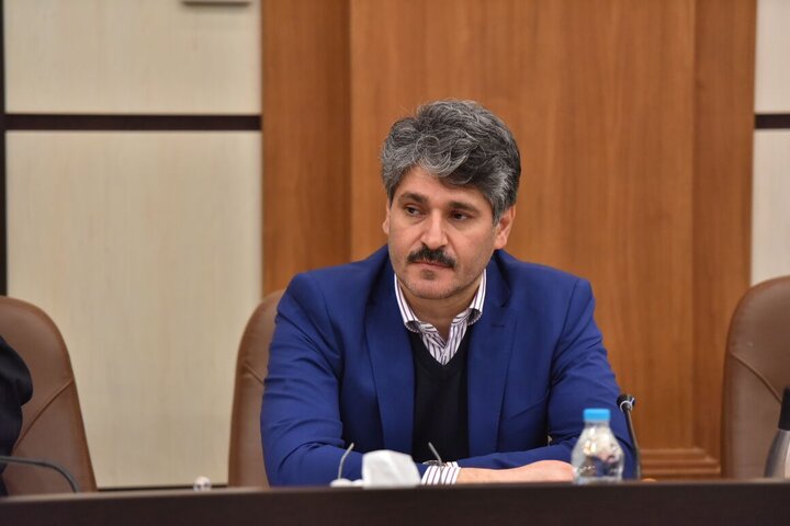 جذابیت مدل‌های قراردادی؛ کلید جذب سرمایه‌ در نفت، مدیرعامل شرکت نفت و گاز پارس شناسایی فرصت‌ها، معرفی ریسک‌های سرمایه‌گذاری و جذابیت در مدل‌های قراردادهای سرمایه‌گذاری را مهم‌ترین عامل در جهت جذب سرمایه‌گذاری در حوزه صنعت نفت عنوان کرد.