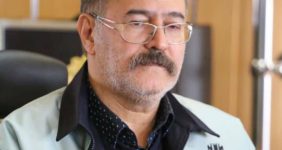 به گزارش خبرانرژی: مدیریت منابع انسانی که همواره یکی از چالش‌برانگیزترین حوزه‌های صنایع  بزرگ بوده، با تدبیر مهندس افضلی رنگی تازه گرفته است. در دوره‌ای که دغدغه عدالت سازمانی و بهبود شرایط معیشت در میان کارکنان پررنگ‌تر شده، اقداماتی در جهت شایسته سالاری و جانشین پروری از جمله برگزاری آزمون برای پذیرش مدرک  تحصیلی، بهره‌گیری از توان و تخصص کارکنان بدون توجه به نوع قرارداد، کاهش تصمیمات سلیقه‌ای و توجه به خواست منطقی نیروی انسانی، نشانه‌هایی از مدیریتی انسانی‌محور و اخلاق‌مدار است.